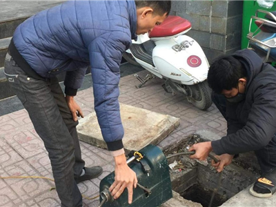 Cống Nghẹt? Gọi Ngay Dịch Vụ Thông Tắc Cống Chuyên Nghiệp Hải Phòng - Hotline:0963.755.722