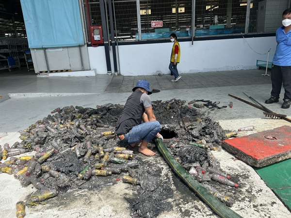 Công khai bảng giá là việc quan trọng, giúp khác hàng không phải thắc mắc