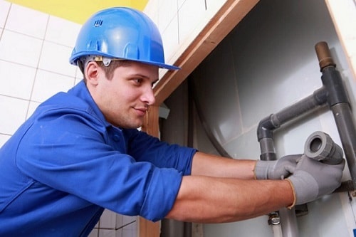 Dịch vụ sục rửa làm sạch đường ống nước cấp gia đình chất lượng và triệt để